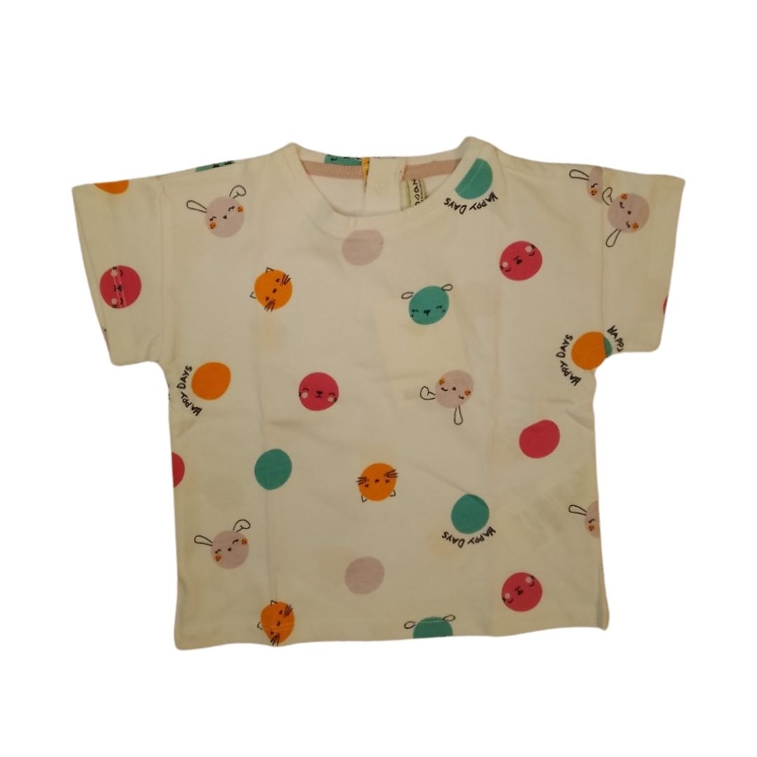 White Tshirt white colorful dots